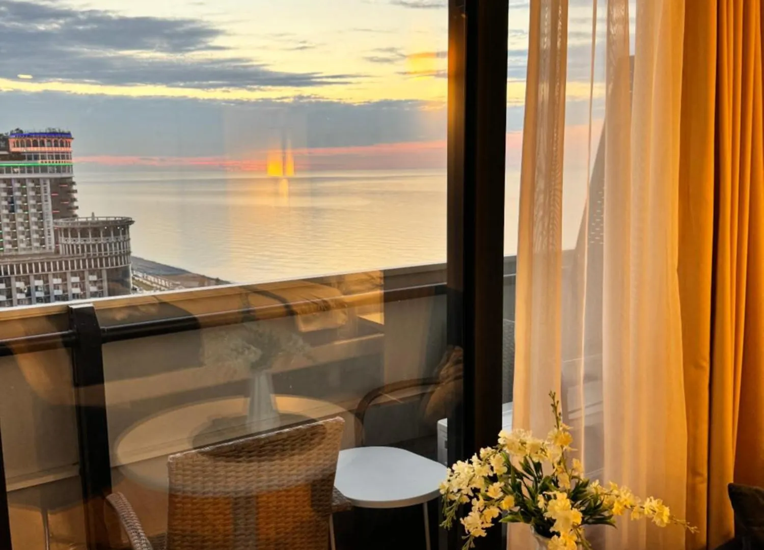 Apartment Orbicitylux Batumi Georgia